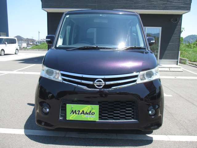 2010 Nissan Roox – thumbnail 2