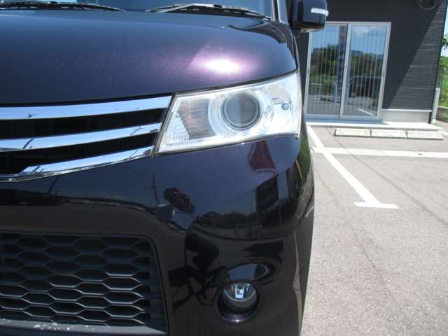 2010 Nissan Roox – thumbnail 4
