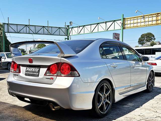 2008 Honda Civic Type R – thumbnail 4