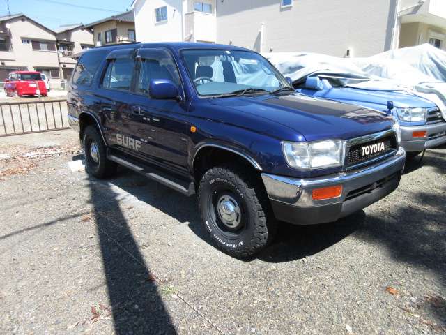 1997 Toyota Hilux Surf – thumbnail 4
