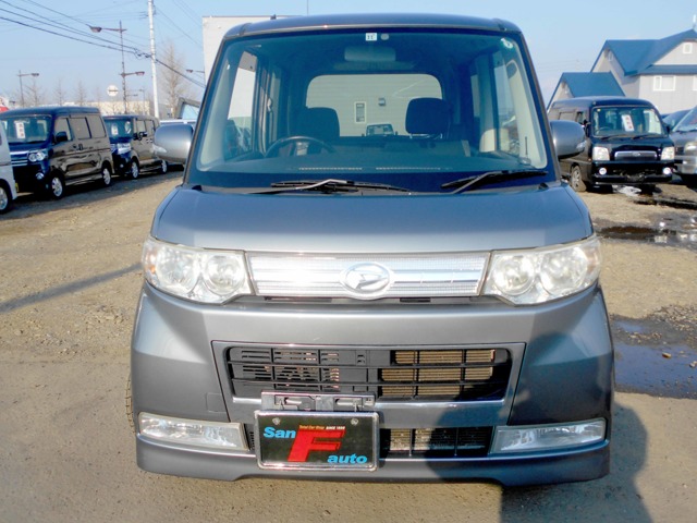 2009 Daihatsu Tanto