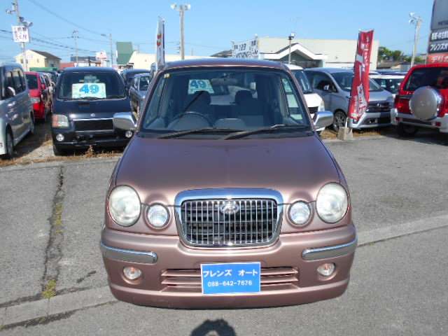 2000 Subaru Pleo – thumbnail 2
