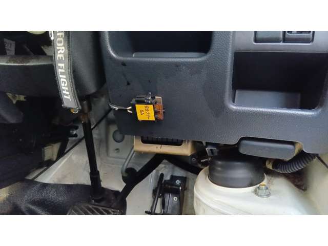 2009 Suzuki Carry – thumbnail 4