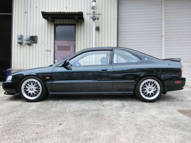 1995 Honda Accord Coupe – thumbnail 3