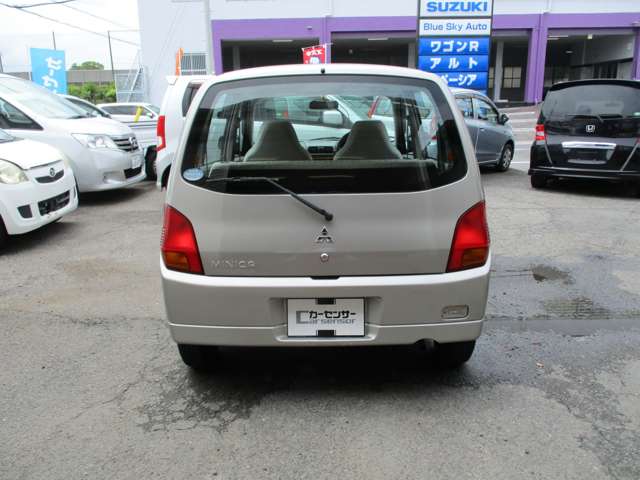 2005 Mitsubishi Minica – thumbnail 3