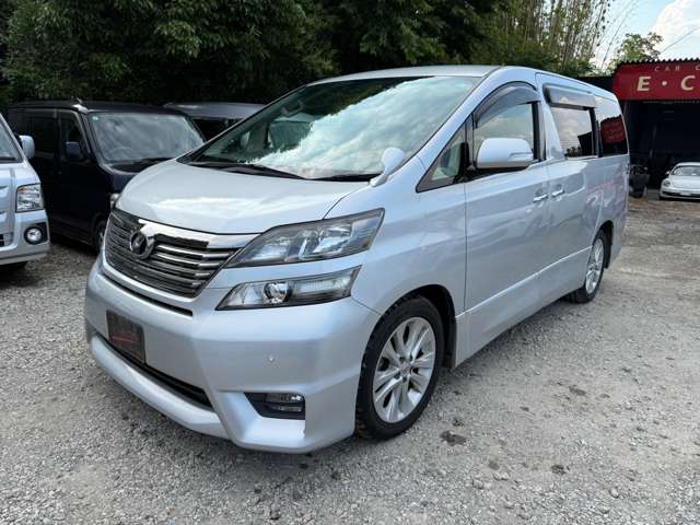 2009 Toyota Vellfire – thumbnail 3