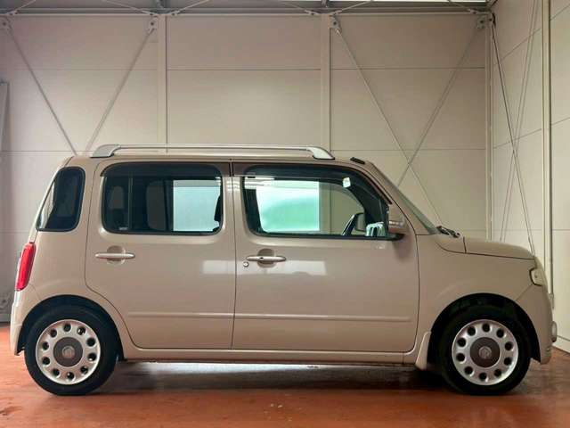 2010 Daihatsu Mira Cocoa – thumbnail 4