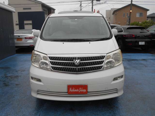 2004 Toyota Alphard – thumbnail 4