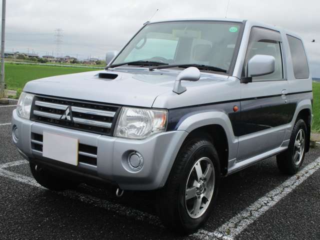 2009 Mitsubishi Pajero Mini – thumbnail 3