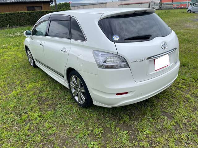 2008 Toyota Mark X Zio – thumbnail 4
