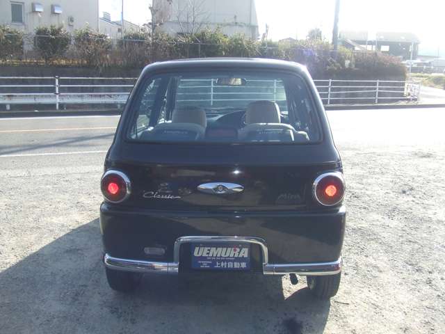 1998 Daihatsu Mira – thumbnail 3