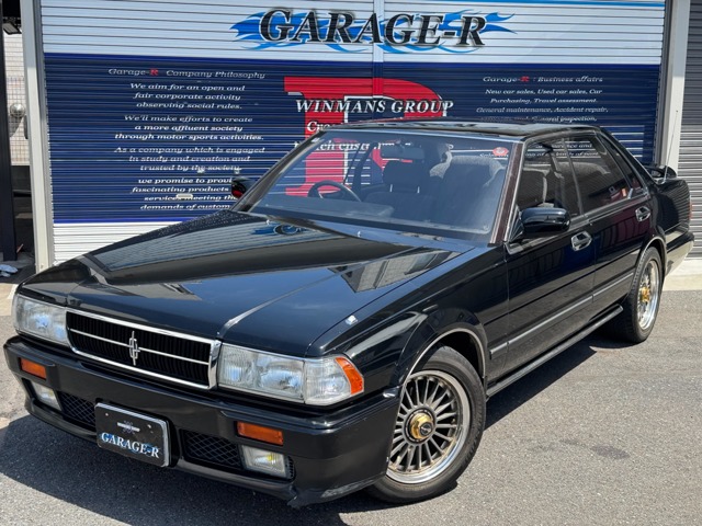 1989 Nissan Cedric Sedan