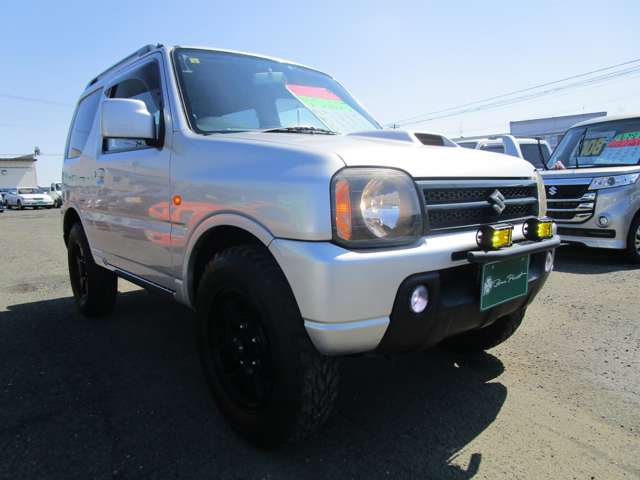2009 Suzuki Jimny – thumbnail 3