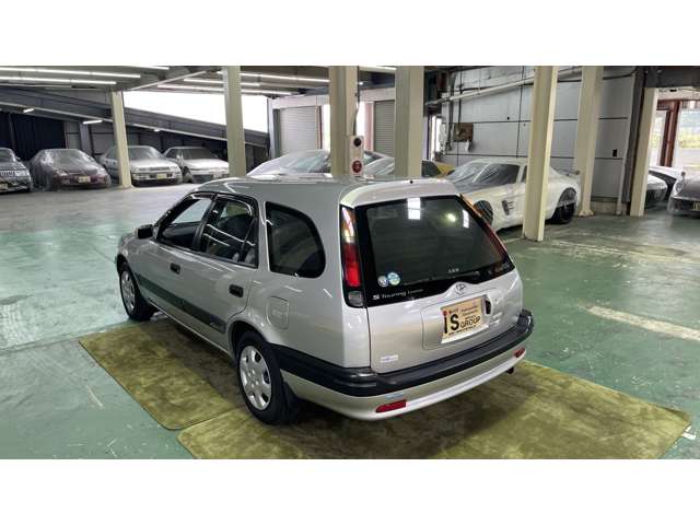 2001 Toyota Sprinter Carib – thumbnail 2