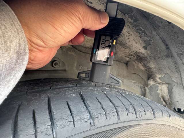 2009 Daihatsu Move Conte – thumbnail 3