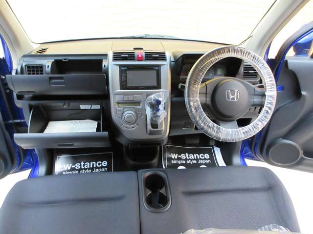 2008 Honda Zest – thumbnail 4