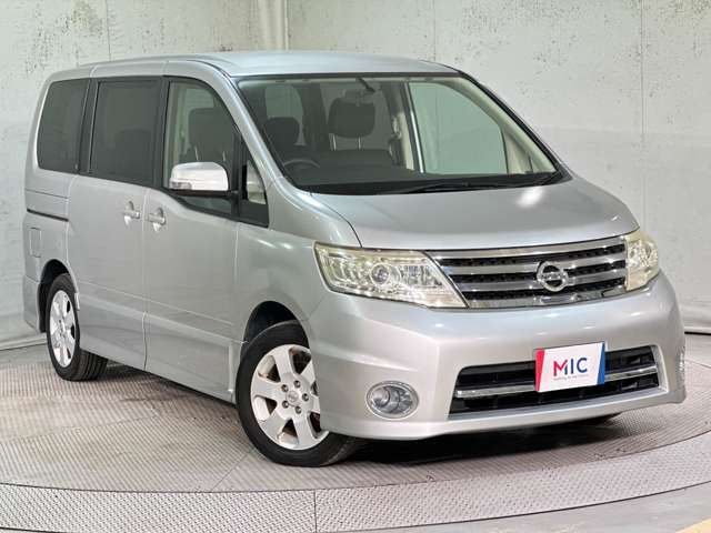 2008 Nissan Serena – thumbnail 2