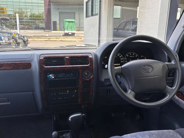 2001 Toyota Land Cruiser Prado – thumbnail 2