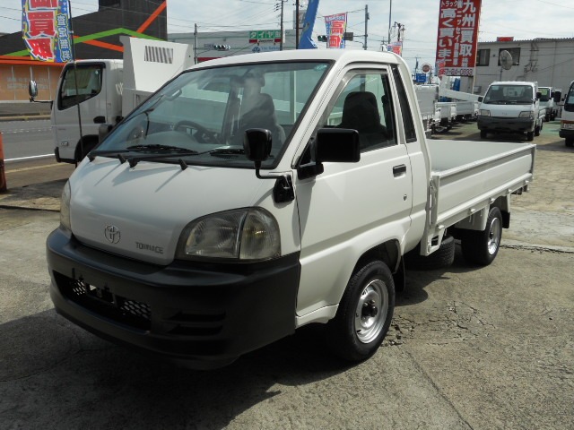 2006 Toyota TownAce Track