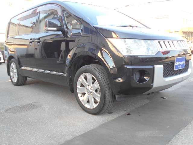 2007 Mitsubishi Delica D:5 – thumbnail 2
