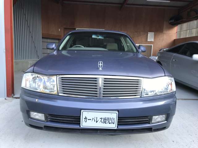 2001 Nissan Cedric – thumbnail 2