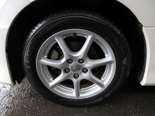 2008 Toyota Estima – thumbnail 2