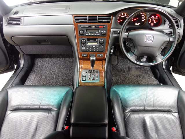1999 Honda Legend – thumbnail 2