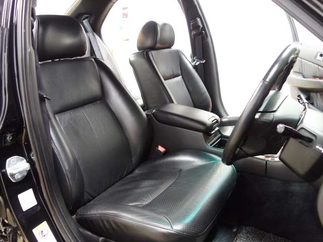 1999 Honda Legend – thumbnail 4