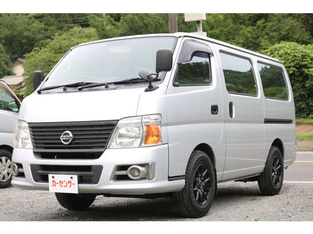 2010 Nissan Caravan – thumbnail 2
