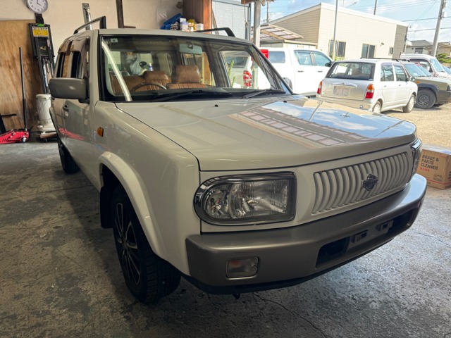 1999 Nissan Rasheen
