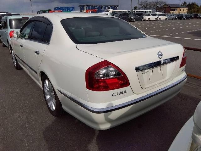 2007 Nissan Cima – thumbnail 2