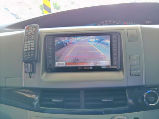 2008 Toyota Estima – thumbnail 4