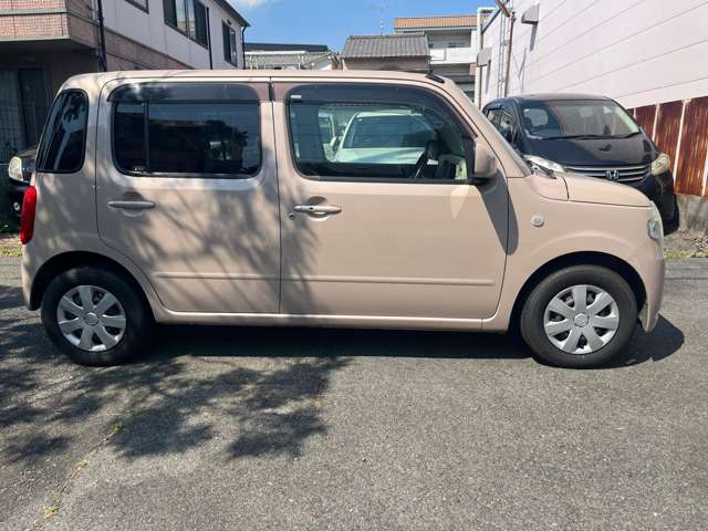 2010 Daihatsu Mira Cocoa – thumbnail 4