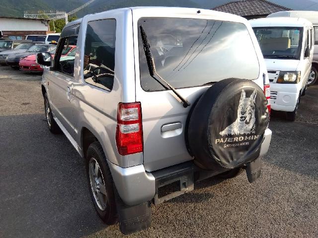 2009 Mitsubishi Pajero Mini – thumbnail 2