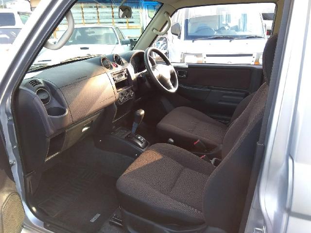 2009 Mitsubishi Pajero Mini – thumbnail 3