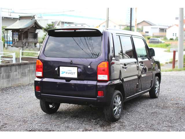 2003 Daihatsu Naked – thumbnail 3
