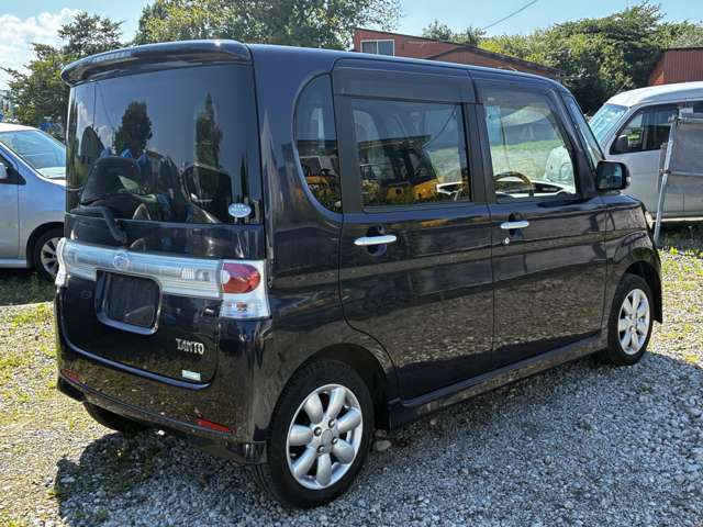 2008 Daihatsu Tanto – thumbnail 4