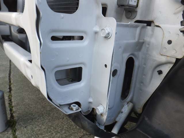 2010 Mitsubishi Pajero Mini – thumbnail 4