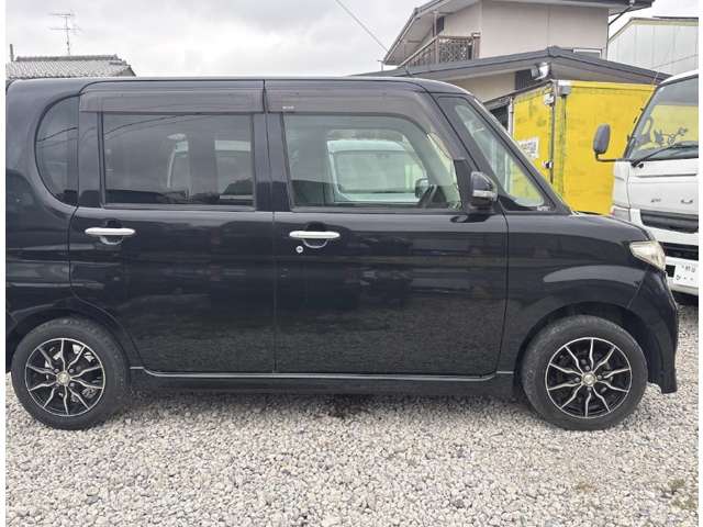 2009 Daihatsu Tanto – thumbnail 4