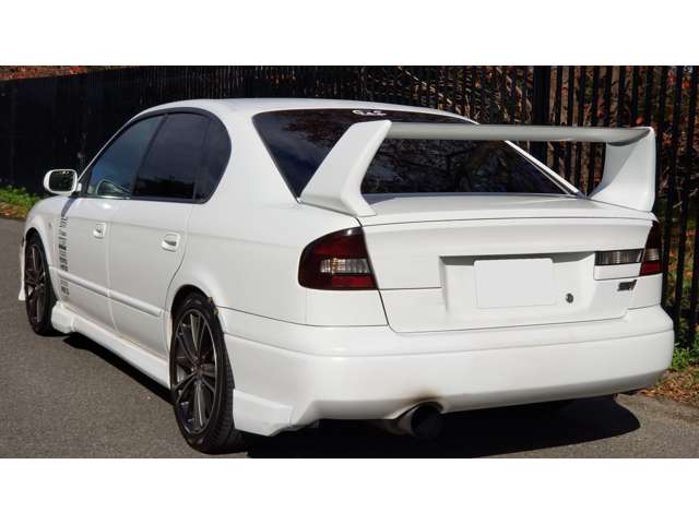 2001 Subaru Legacy B4 – thumbnail 3