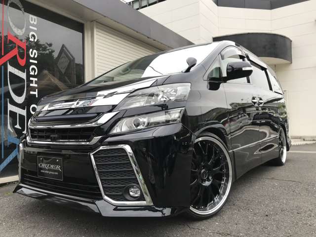2010 Toyota Vellfire – thumbnail 4
