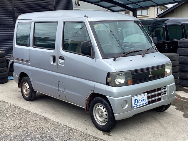 2009 Mitsubishi Minicab Van