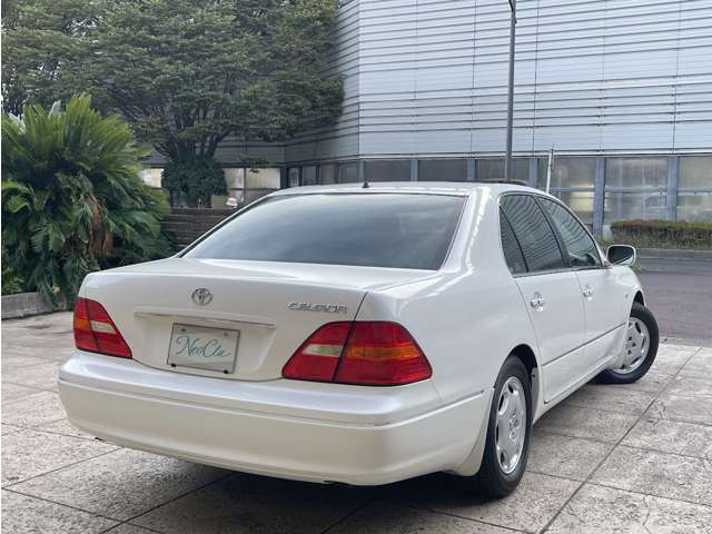 2001 Toyota Celsior – thumbnail 2