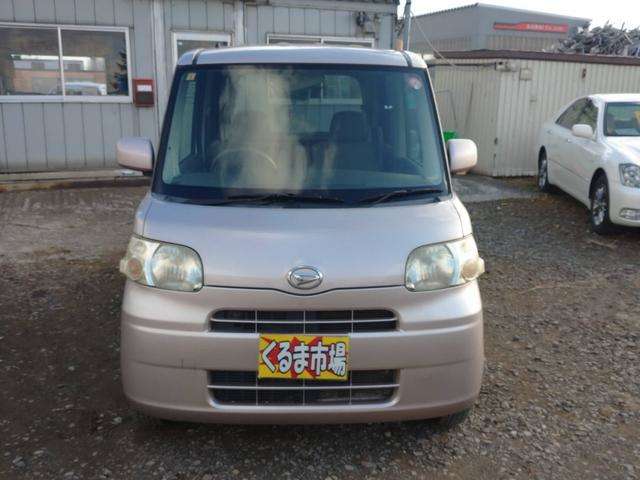 2010 Daihatsu Tanto – thumbnail 2