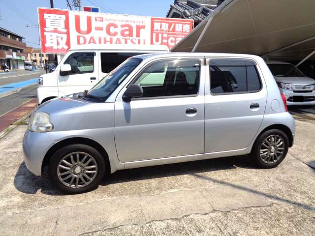 2010 Daihatsu Esse – thumbnail 3