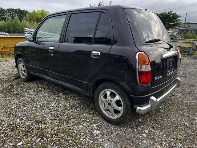 2002 Daihatsu Mira Gino – thumbnail 3