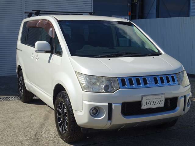 2007 Mitsubishi Delica D:5 – thumbnail 4