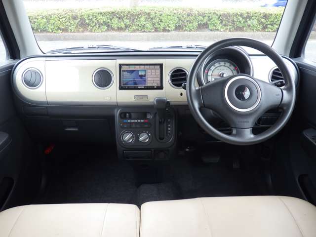 2009 Suzuki Alto Lapin – thumbnail 2