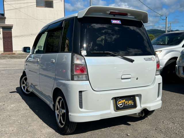 2002 Subaru Pleo – thumbnail 2