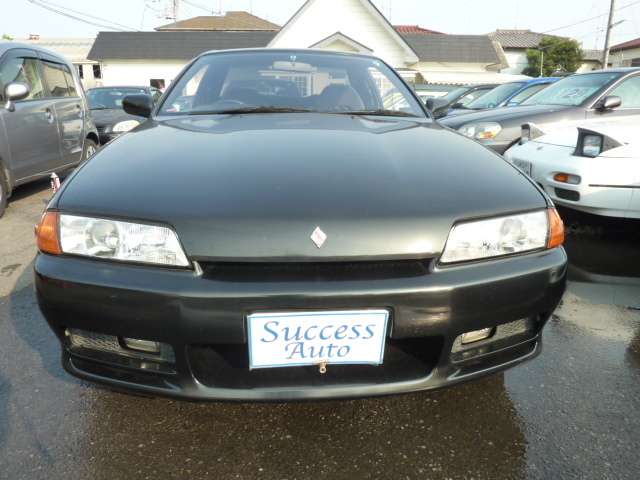 1993 Nissan Skyline Coupe – thumbnail 2